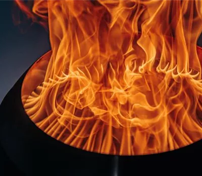 Erhöhter Feuerkorb mit Holzvergaser-Tech Erhöhter Feuerkorb mit Holzvergaser-Tech